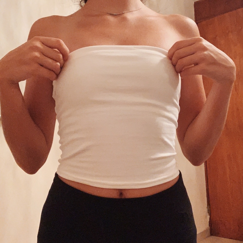 White bandeau crop top "Silence and Noise"